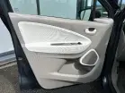 RENAULT ZOE - Photo 18