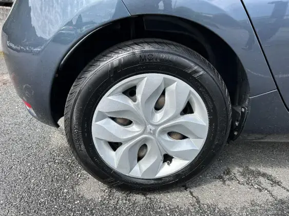 RENAULT ZOE - voiture d'occasion - Photo 24