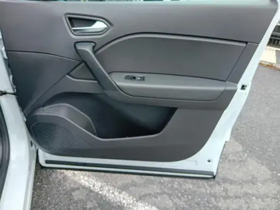 RENAULT CAPTUR II - voiture d'occasion - Photo 20