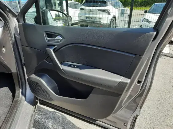 RENAULT CAPTUR II - voiture d'occasion - Photo 18