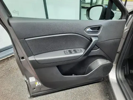 RENAULT CAPTUR II - voiture d'occasion - Photo 17