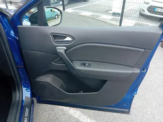 RENAULT CAPTUR II - voiture d'occasion - Photo 19