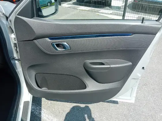 DACIA SPRING - voiture d'occasion - Photo 19