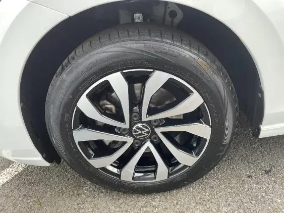 VOLKSWAGEN GOLF VIII - voiture d'occasion - Photo 23