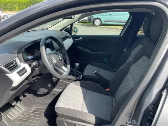 RENAULT CLIO V - voiture d'occasion - Photo 18