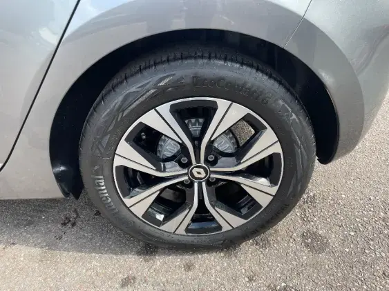 RENAULT CLIO V - voiture d'occasion - Photo 24