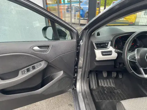 RENAULT CLIO V - voiture d'occasion - Photo 19