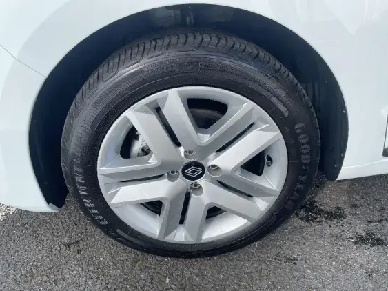 RENAULT CLIO V - voiture d'occasion - Photo 23