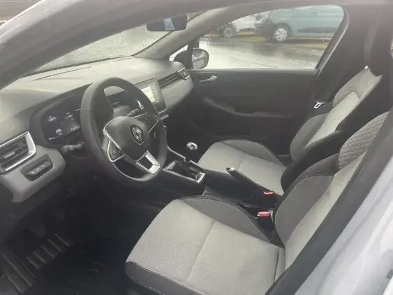 RENAULT CLIO V - voiture d'occasion - Photo 17