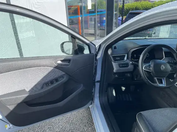 RENAULT CLIO V - voiture d'occasion - Photo 18