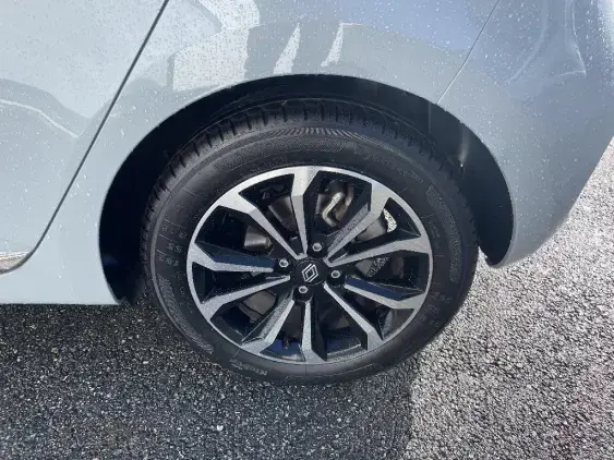 RENAULT CLIO V - voiture d'occasion - Photo 23