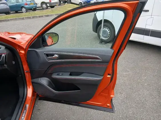 RENAULT ARKANA - voiture d'occasion - Photo 20