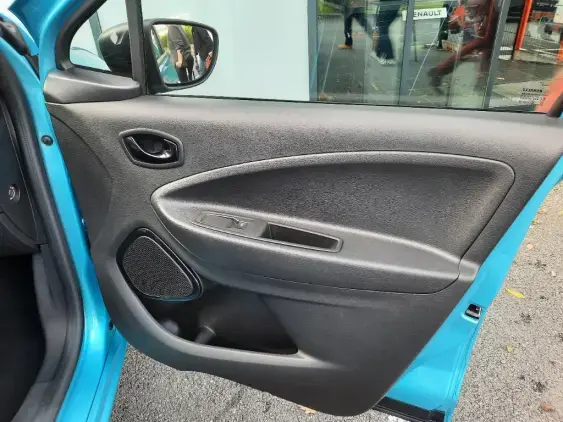 RENAULT ZOE - voiture d'occasion - Photo 18