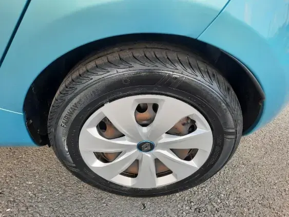 RENAULT ZOE - voiture d'occasion - Photo 21