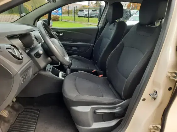RENAULT CAPTUR - voiture d'occasion - Photo 16