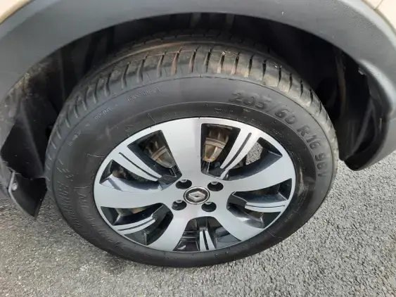 RENAULT CAPTUR - voiture d'occasion - Photo 21