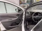 RENAULT ZOE - Photo 19