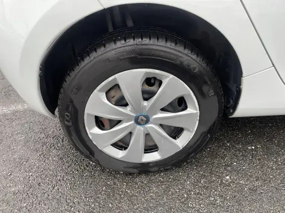 RENAULT ZOE - voiture d'occasion - Photo 25