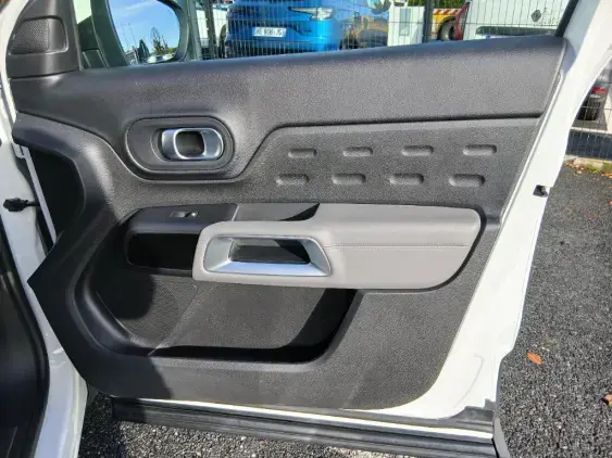 CITROEN C5 II - voiture d'occasion - Photo 19