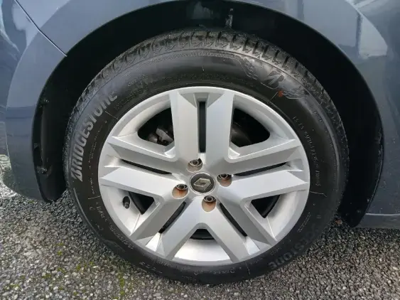 RENAULT CLIO V - voiture d'occasion - Photo 21