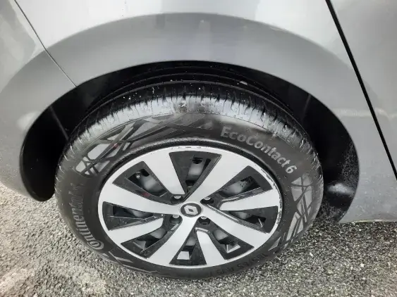 RENAULT CLIO V - voiture d'occasion - Photo 22