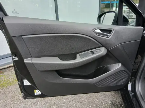 RENAULT CLIO V - voiture d'occasion - Photo 17