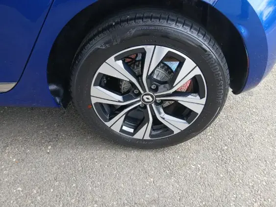 RENAULT CLIO V - voiture d'occasion - Photo 24