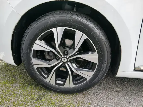 RENAULT CLIO V - voiture d'occasion - Photo 20