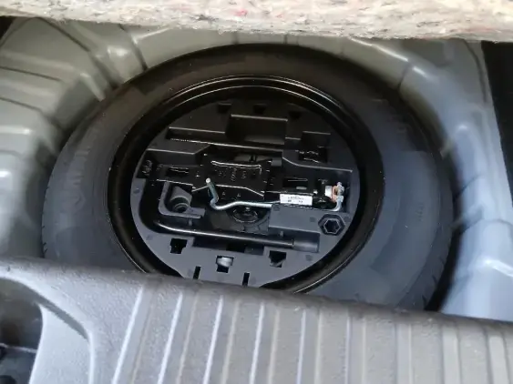 RENAULT CLIO V - voiture d'occasion - Photo 17