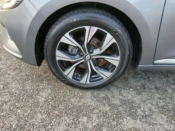 RENAULT CLIO V - voiture d'occasion - Photo 23