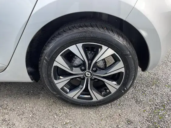 RENAULT CLIO V - voiture d'occasion - Photo 24