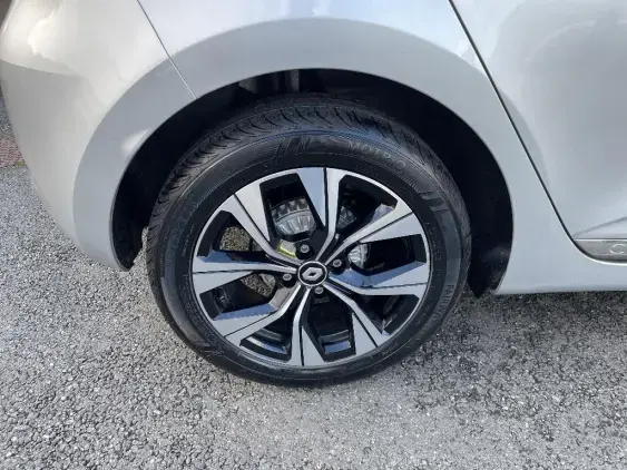 RENAULT CLIO V - voiture d'occasion - Photo 25