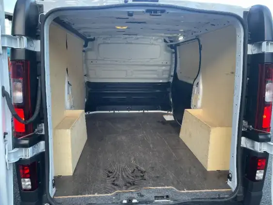 RENAULT TRAFIC FG III - voiture d'occasion - Photo 16