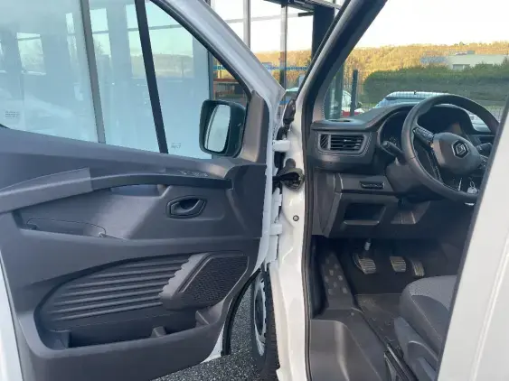 RENAULT TRAFIC FG III - voiture d'occasion - Photo 19