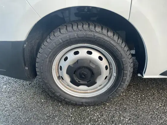 RENAULT TRAFIC FG III - voiture d'occasion - Photo 23