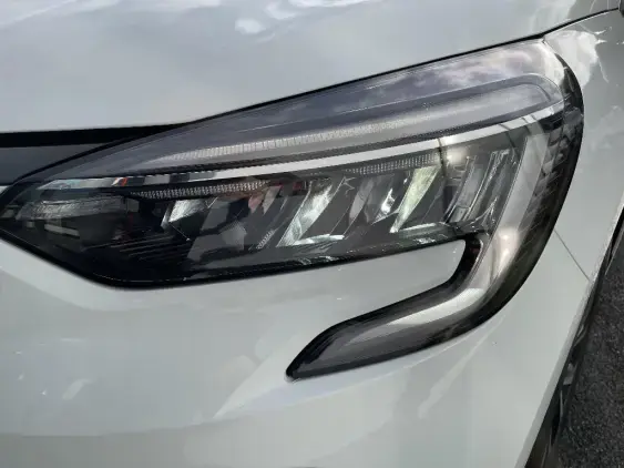 RENAULT CLIO V - voiture d'occasion - Photo 22