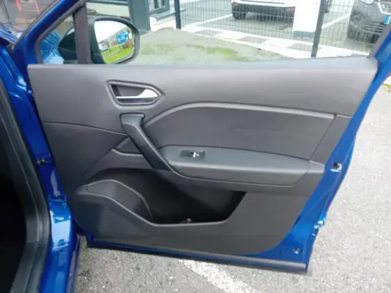 RENAULT CAPTUR II - voiture d'occasion - Photo 18