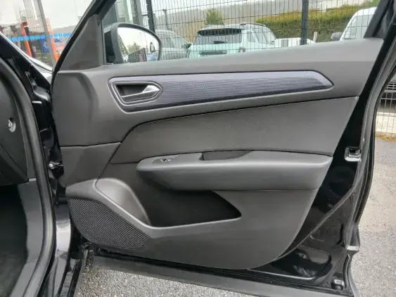 RENAULT ARKANA - voiture d'occasion - Photo 19