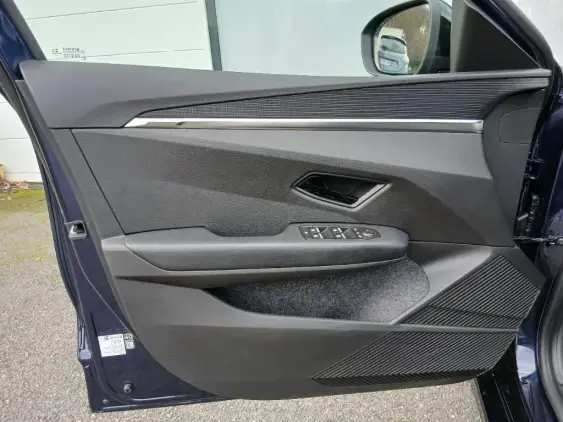 RENAULT MEGANE V - voiture d'occasion - Photo 17