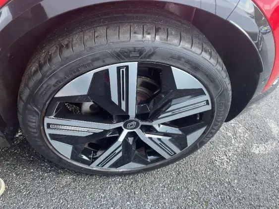 RENAULT MEGANE V - voiture d'occasion - Photo 24