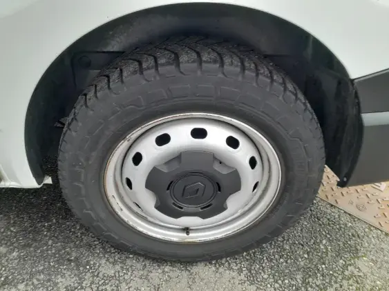 RENAULT TRAFIC FG III - voiture d'occasion - Photo 21