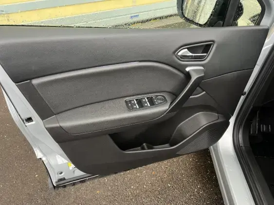 RENAULT CAPTUR II - voiture d'occasion - Photo 19