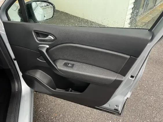 RENAULT CAPTUR II - voiture d'occasion - Photo 20