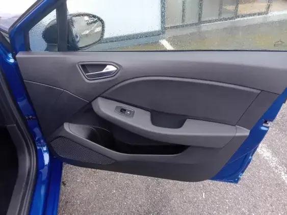 RENAULT CLIO V - voiture d'occasion - Photo 19