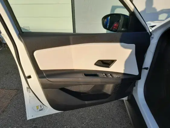 RENAULT 5 III - voiture d'occasion - Photo 17