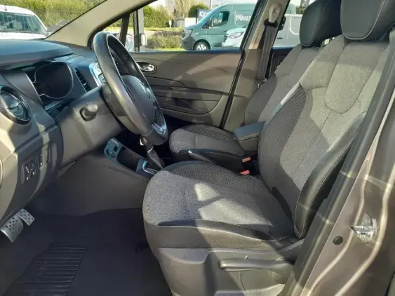 RENAULT CAPTUR - voiture d'occasion - Photo 16