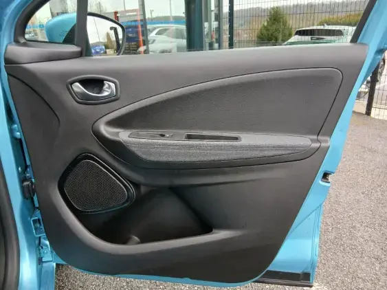 RENAULT ZOE - voiture d'occasion - Photo 18