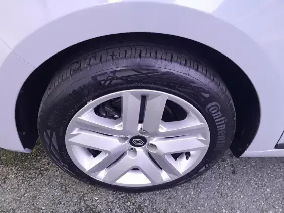 RENAULT CLIO V - voiture d'occasion - Photo 20