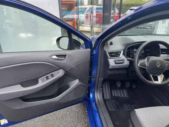 RENAULT CLIO V - voiture d'occasion - Photo 19