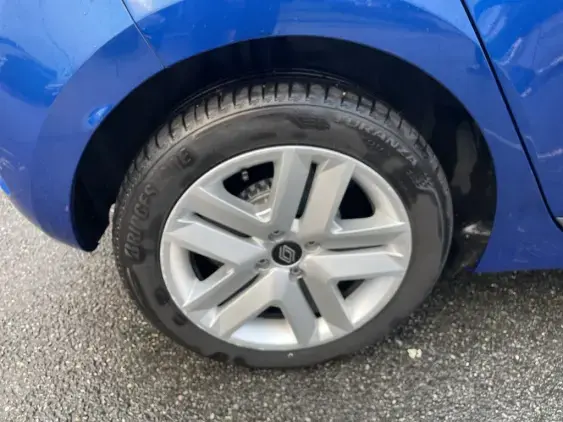 RENAULT CLIO V - voiture d'occasion - Photo 25